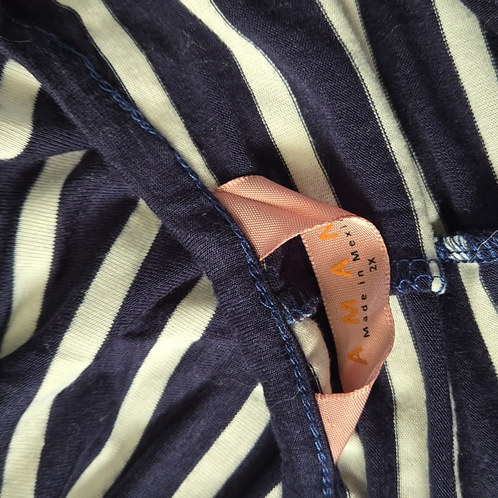 Tunic - Picture 4 of 4